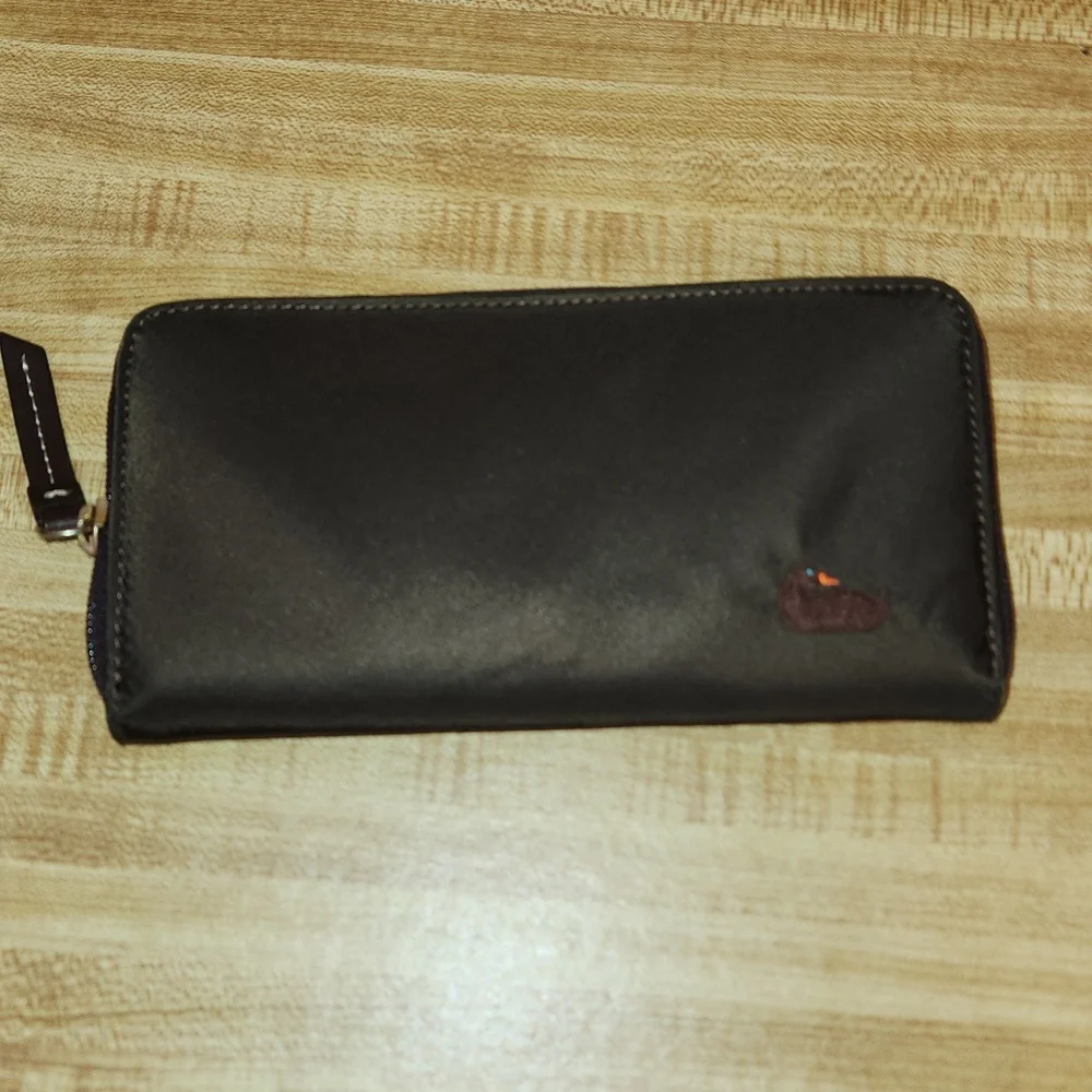 DOONEY &  BOURKE Large Nina Shoulder Bag and a Matching Wallet - Picture 16 of 16